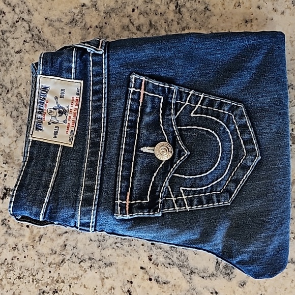 True Religion Bermuda Jean Shorts - Picture 3 of 13